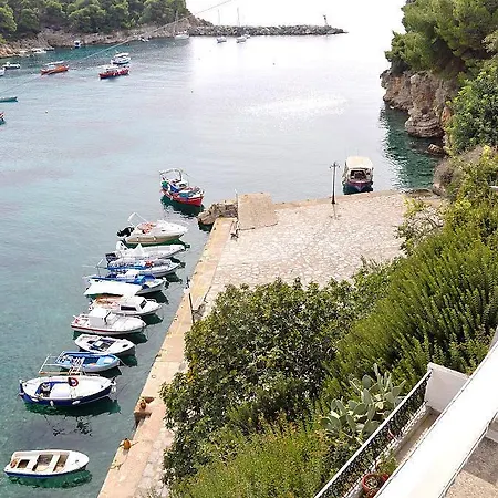 Dimitris Apartmanhotel Vóci